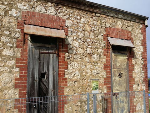 A Walk Back In Time Time Trail - Kingscote - Lismore Accommodation 0
