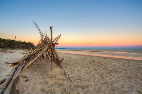 Red Beach - Lismore Accommodation 0