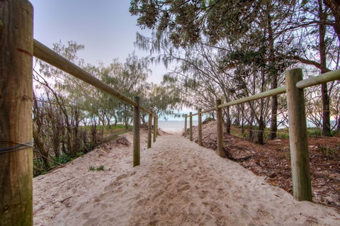 Red Beach - Lismore Accommodation 1