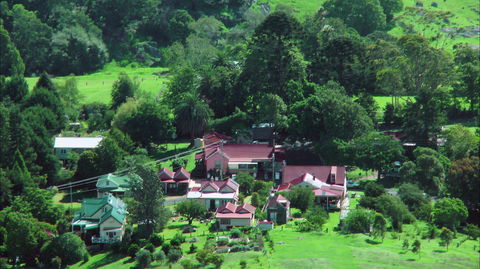 Tilba Tilba - Lismore Accommodation 2