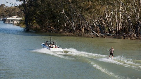 Yarrawonga-Mulwala - Lismore Accommodation 0