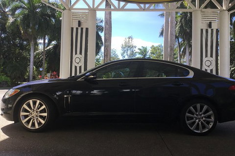 Jaguar Limousine Transfer Cairns Airport To Palm Cove - Lismore Accommodation 1