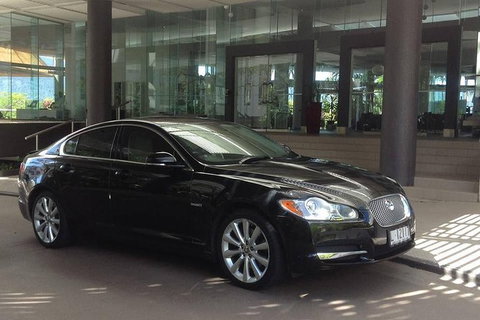 Jaguar Limousine Transfer Cairns Airport To Palm Cove - Lismore Accommodation 4