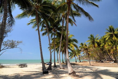 SHUTTLE - Thala Beach And Turtle Cove From Port Douglas (Return Transfer) - Lismore Accommodation 2