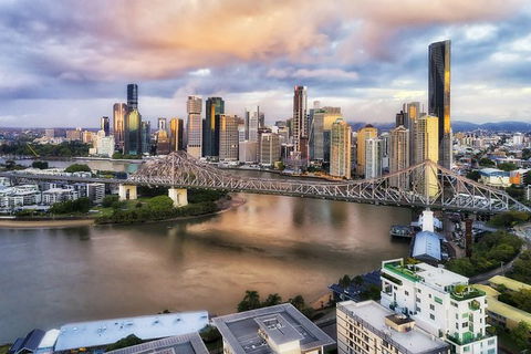 Arrival Private Transfers: Brisbane Airport BNE To Brisbane In Luxury Van - Lismore Accommodation 3