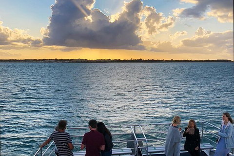 Sunset Twilight Cruise In Hervey Bay - Lismore Accommodation 4