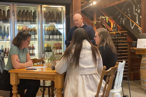Adelaide Hills Wineries & Hahndorf - Lismore Accommodation 4
