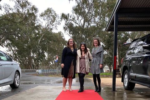 Adelaide Hills Wineries & Hahndorf - Lismore Accommodation 5