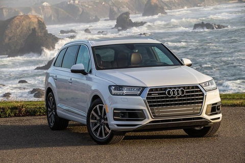 Audi Q7 SUV Melbourne Airport To CBD - Lismore Accommodation 3