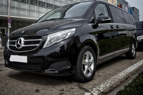 Arrival Private Transfer Melbourne Airport MEL To Melbourne City By Luxury Van - Lismore Accommodation 2