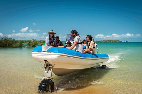 Cygnet Bay Explorer - Lismore Accommodation 3