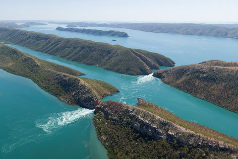 Cygnet Bay Explorer - Lismore Accommodation 4