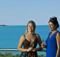 Roebuck Bay - Lismore Accommodation