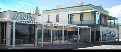 Henley Beach Hotel - Lismore Accommodation 0