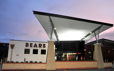 Burleigh Bears - Lismore Accommodation 4