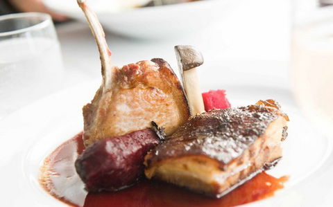 Insideout Restaurant & Bar - Lismore Accommodation 4