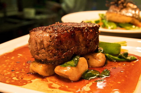 Shangri-La Gardens - Lismore Accommodation 3