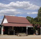 Daly Waters Historic Pub - Lismore Accommodation