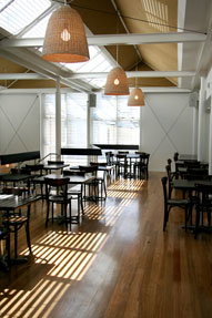 Dolphin Hotel - Lismore Accommodation 1