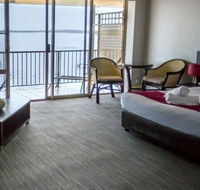 The Beachcomber Hotel - Lismore Accommodation