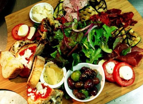 Arriva Pizzeria & Ristorante Italiano - Lismore Accommodation 0