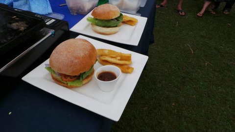 Queanbeyan Hotel - Lismore Accommodation 0
