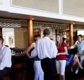 Cairns International Lobby Bar - Lismore Accommodation