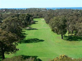 Victor Harbor Golf Club - Lismore Accommodation 0