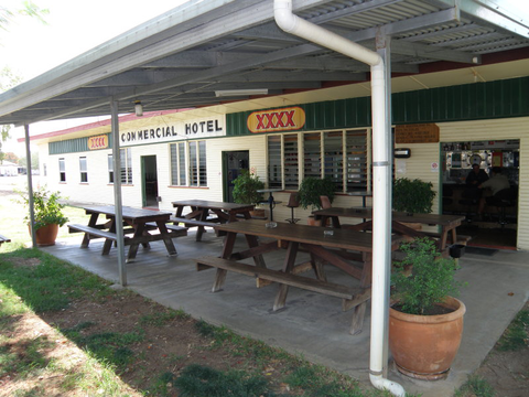 Commercial Hotel Wowan - Lismore Accommodation 1