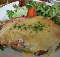 Raglan Tavern - Lismore Accommodation