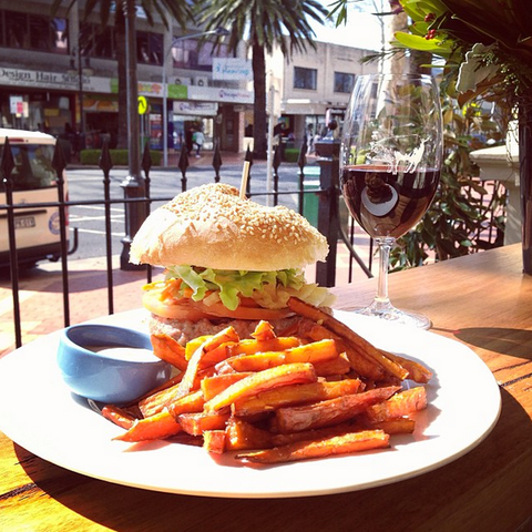 The Pig & Tinder Box - Lismore Accommodation 2
