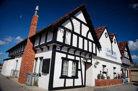 Last Drop Tavern Warnbro - Lismore Accommodation 0