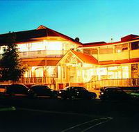 Loxton Community Hotel Motel - Lismore Accommodation