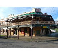 Bank Hotel Dungog - Lismore Accommodation