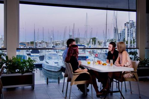 Townsville Yacht Club - Lismore Accommodation 2