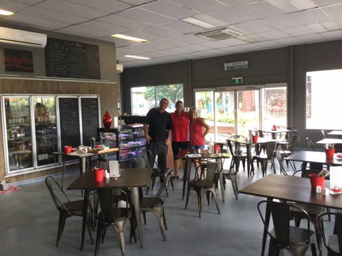 Redgates Café Steakhouse Seafood - Lismore Accommodation 4