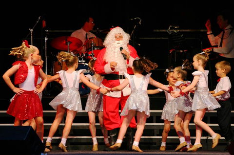 Albury Carols By Candlelight - Lismore Accommodation 2