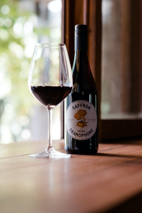 Behind The Wine - For The Wine Enthusiast - Lismore Accommodation 1
