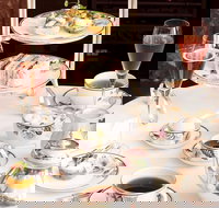 Girls Big Day Out Christmas Party - Lismore Accommodation