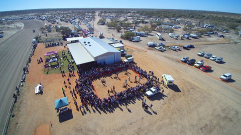 Bedourie Camel And Pig Races And Camp Oven Cook-off - Lismore Accommodation 1