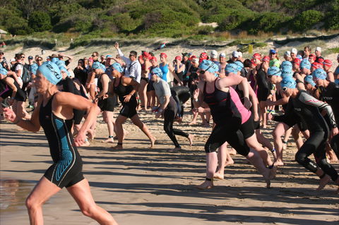 Port Stephens Triathlon Festival - Lismore Accommodation 0