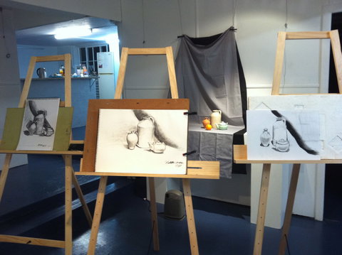 Art Classes With Violetta Strabic - Lismore Accommodation 1