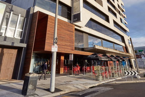 Melbourne Dandenong Central Apartment - Lismore Accommodation 1