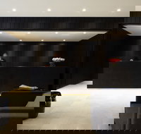 Burbury Hotel  Apartments - Lismore Accommodation