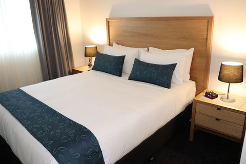 Fawkner Executive Suites & Serviced Apartments - Lismore Accommodation 4