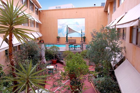 Arts Hotel - Lismore Accommodation 2