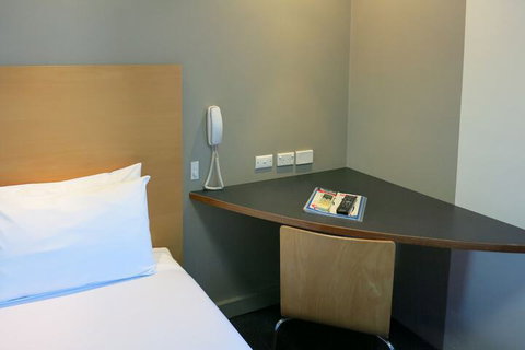 Arts Hotel - Lismore Accommodation 7