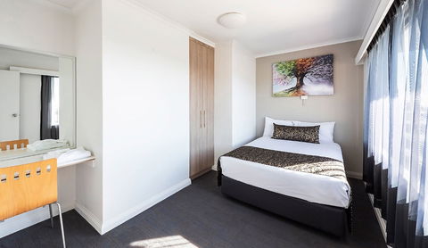 Burnie Central Townhouse Hotel - Lismore Accommodation 6