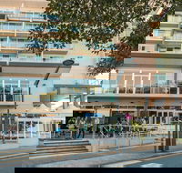 The Port Lincoln Hotel - Lismore Accommodation