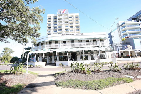 Oaks Townsville Metropole Hotel - Lismore Accommodation 3